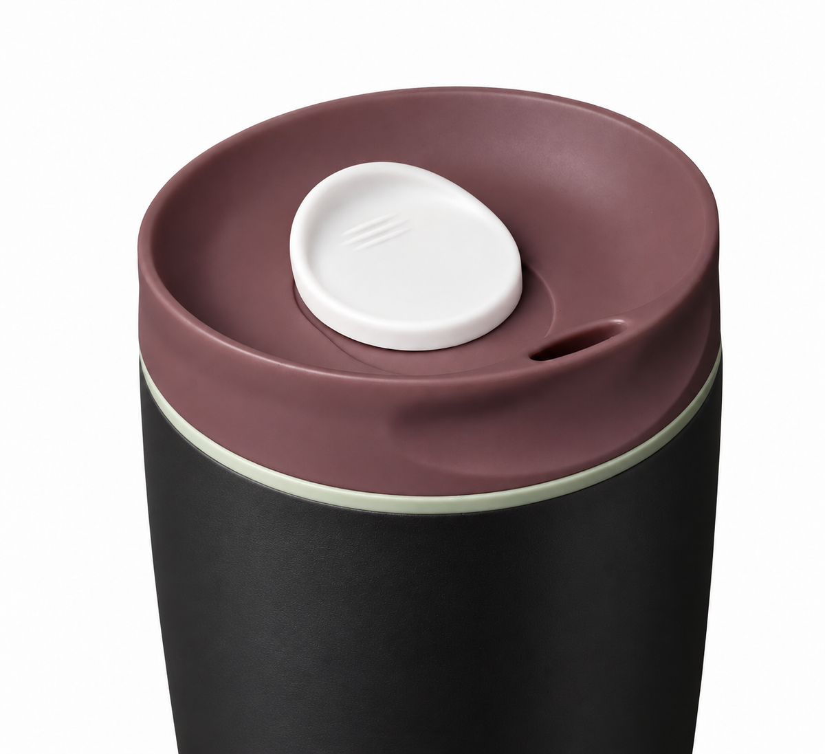 Mavy Go - Black lid close-up